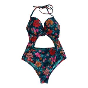 Shade and Shore Floral Swimsuit size medium